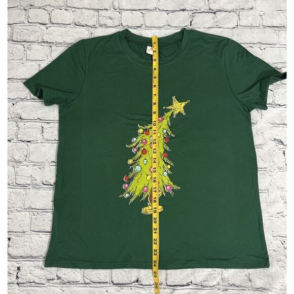 Women’s Whimsical Green Christmas Tree Shirt Whoville Grinch Tree Size Med NEW‎ - Picture 8 of 8